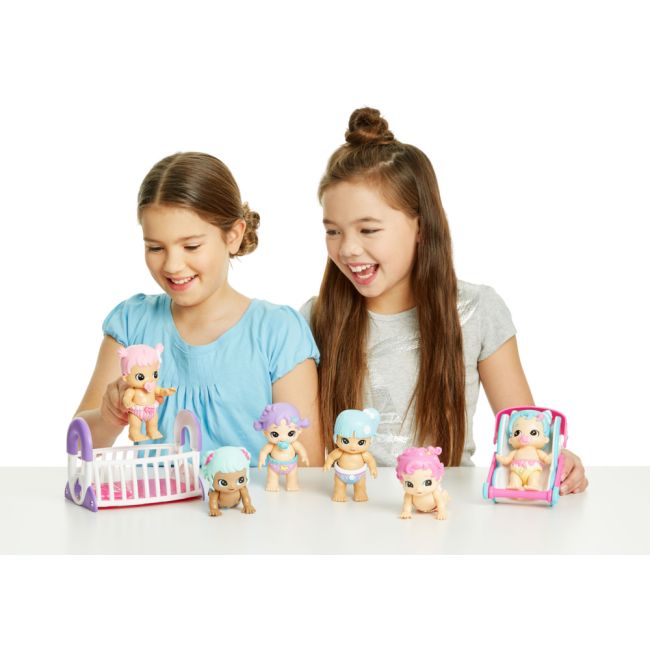 Little Live Bizzy Bubs - Bebelus cu functii, Polly Petals BKF28469