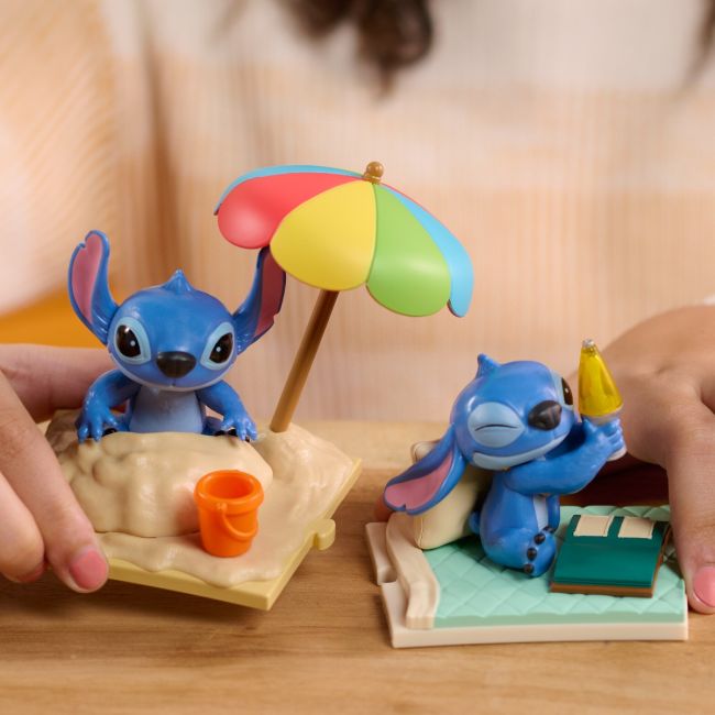 Disney Stitch - Mini-figurina ascunsa in cutie, diverse personaje BKF46109