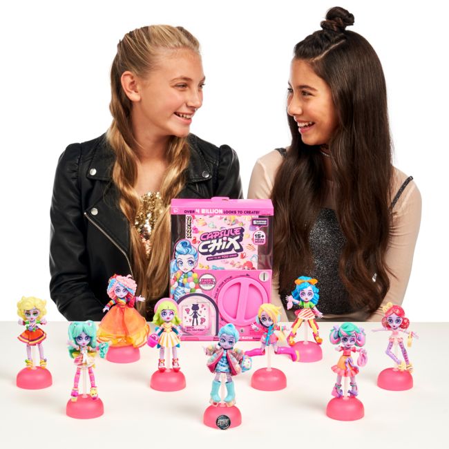 Capsule Chix - Pachet cu 5 capsule surpriza, Papusi articulate colectia Sweet Circuits BKF59200