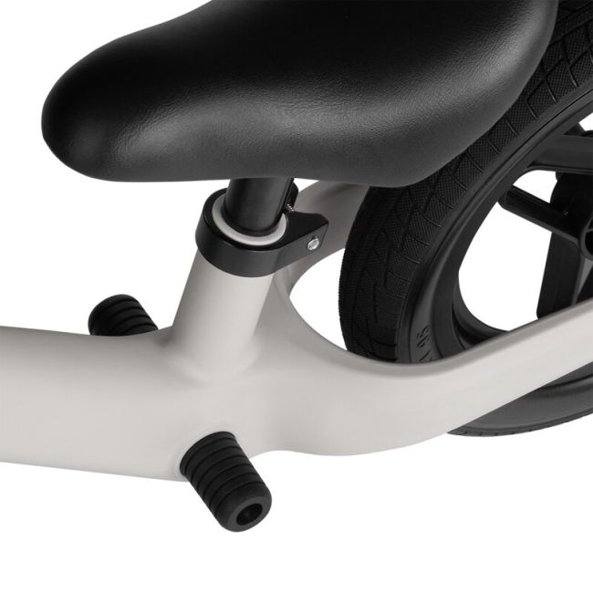 Bicicleta fara pedale, Lionelo, Toni, Cu ghidon si sa reglabile, Ultra usoara, 2.8 Kg, 18 luni+, Sustine 30 kg, Conform cu standardul EN71-1/2/3, Certificata TUV SUD, Bej BYNLO-TONI_BEIGE_SAND