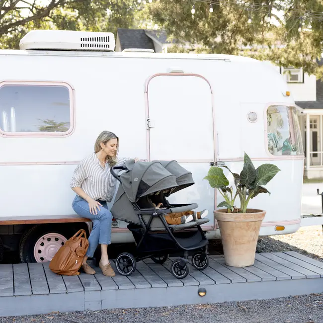 Joie - carucior de gemeni estrella ebony bbbs2413aaebn000