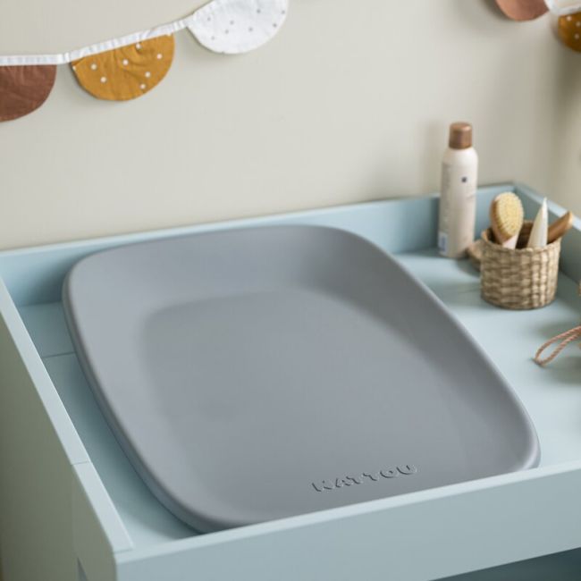 Saltea de infasat, Nattou, Softy, Moale, Utilizabil si fara husa, Design ergonomic, Spuma PU, 70x50x10 cm, Fara BPA, 0 luni+, Gri BYN145046
