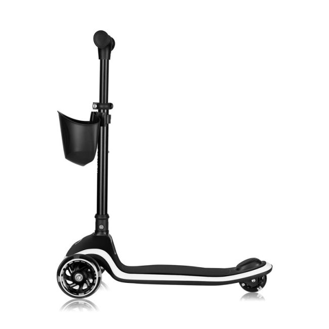 Trotineta pentru copii, Lionelo, Mey, Ultrapliabila, Cu lumini si cosulet, Maner ajustabil pe inaltime, 3 ani+, Pana la 50 Kg, Ultra usor, 2.8 kg, Conform cu standardul EN71-1/2/3, Certificata Intertek, Negru BYNLO-MEY_BLACK_ONYX