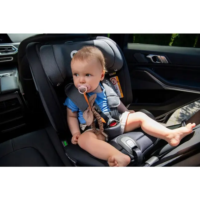 Scaun auto, Lionelo, Bastiaan RWF i-Size, Pozitie de somn, Protectie laterala, Rotire 360 grade, 0-36 Kg, Cu Isofix si Centura Top Tether, Conform cu standardul european de securitate ECE R129, Rosu BYNLO-BASTIAAN_RWF_ISIZE_RED_BURGUNDY