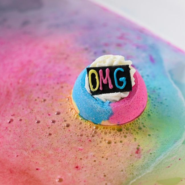 Bomba de baie handmade, cu figurina, OMG! Bath Blaster 160g, Bomb Cosmetics