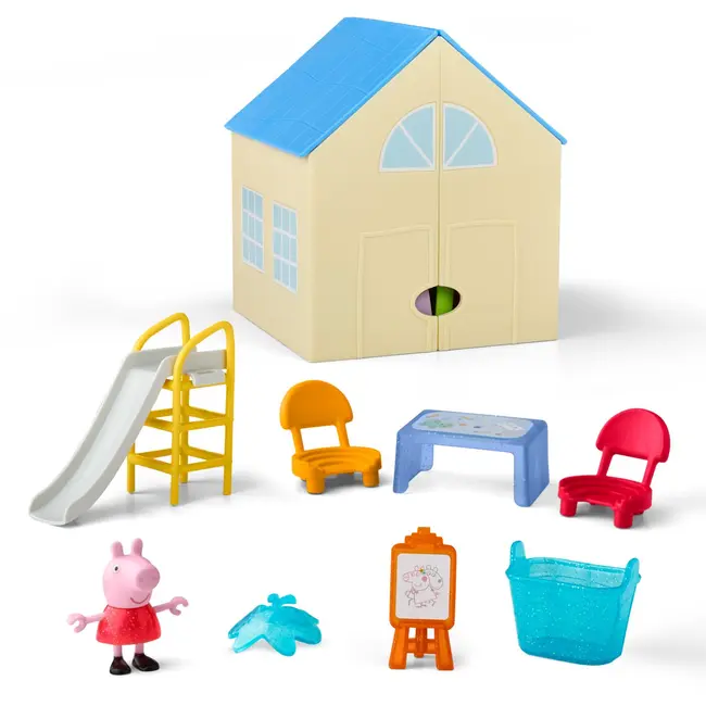 PEPPA PIG LOCUL DE JOACA APASA SI DESCHIDE AL LUI PEPPA VIVG0530