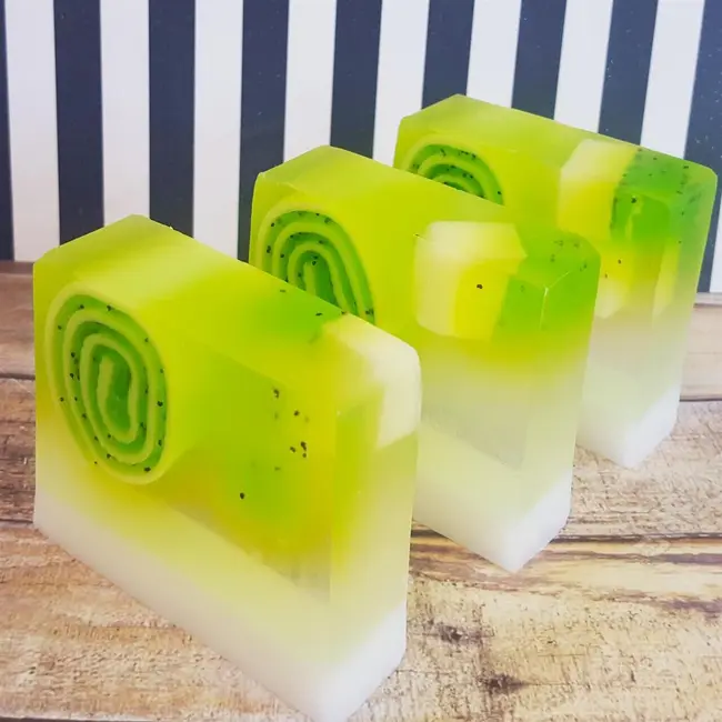 Sapun solid handmade Lime & Dandy Soap 100g, Bomb Cosmetics