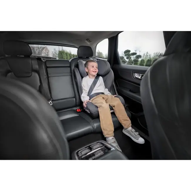 Scaun auto i-Size, Lionelo, Neal, Spatar reglabil in 4 pozitii, Tetiera in 10 pozitii, Suport sticla inclus, 15-36 Kg, 100-150 cm, Cu Isofix, Conform ECE R129, Negru BYNLO-NEAL_I-SIZE_BLACK_CARBON