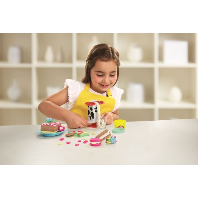 PLAY DOH KITCHEN CREATIONS SET DE GATIT FURSECURI VIVE5112_E5471