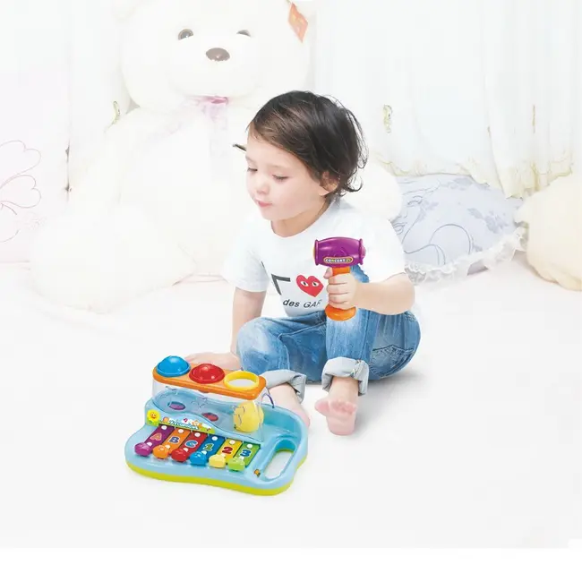 XILOFON CU MINGIUTE SI CIOCANEL VIV856