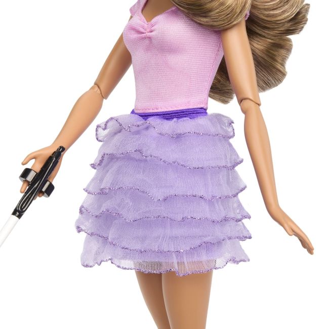 BARBIE FASHIONISTAS PAPUSA BARBIE CU BASTON PENTRU NEVAZATORI VIVMTFBR37_HRH17