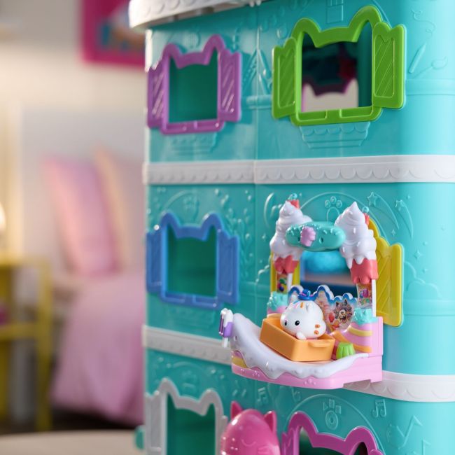 GABBYS DOLLHOUSE FILMUL SET BALCONUL DIN DULCIURI SI FIGURINA PISICA CAKEY CU ACCESORII VIV6073662_20152985
