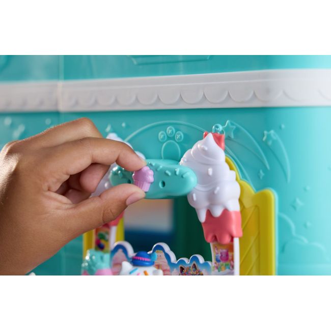 GABBYS DOLLHOUSE FILMUL SET BALCONUL DIN DULCIURI SI FIGURINA PISICA CAKEY CU ACCESORII VIV6073662_20152985