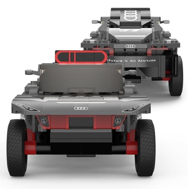MASINUTA CONSTRUIBILA AUDI RS Q E TRON SCARA 1 LA 30 VIVRas10120