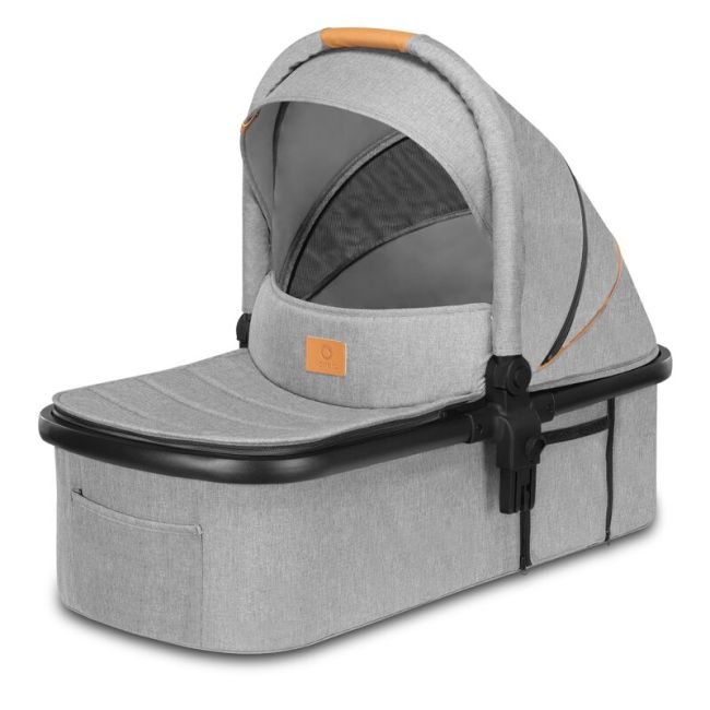 Lionelo - Carucior compact Amber, 3 in 1, Cadru din aluminiu, Cu landou intarit si salteluta moale, Scoica auto, Reversibil, Maner ajustabil, Huse pentru picioare, Plasa de tantari, Husa de ploaie, Geanta parinti, Pana la 22 kg, Gri BYNLO-AMBER_3IN1_GREY_