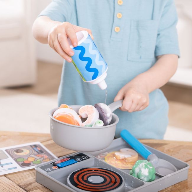 MELISSA AND DOUG SET DE JOACA DIN LEMN PENTRU GATIT CU SCHIMBAREA CULORII WATER WOW VIV6074892