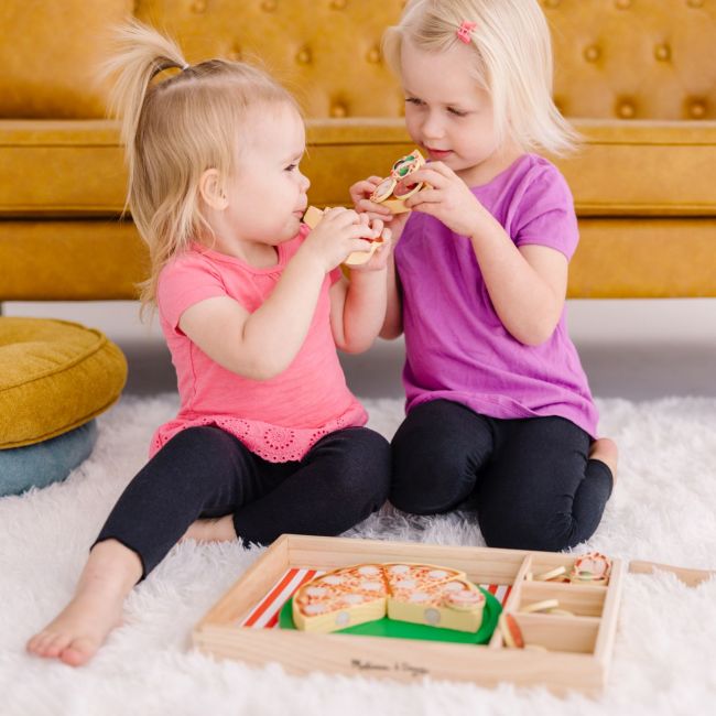 MELISSA AND DOUG SET DE JOACA DIN LEMN PETRECERE CU PIZZA VIV6074863
