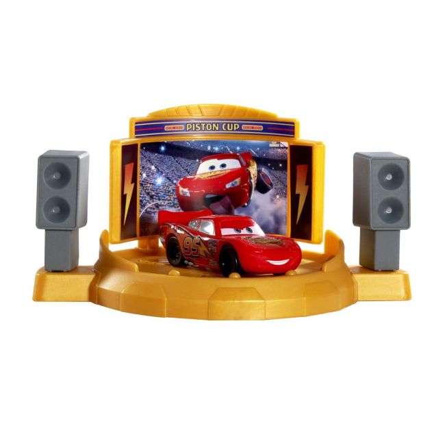 CARS SET DE JOACA PISTA DE LANSARE SI MASINUTA FULGER MCQUEEN VIVMTJDJ02