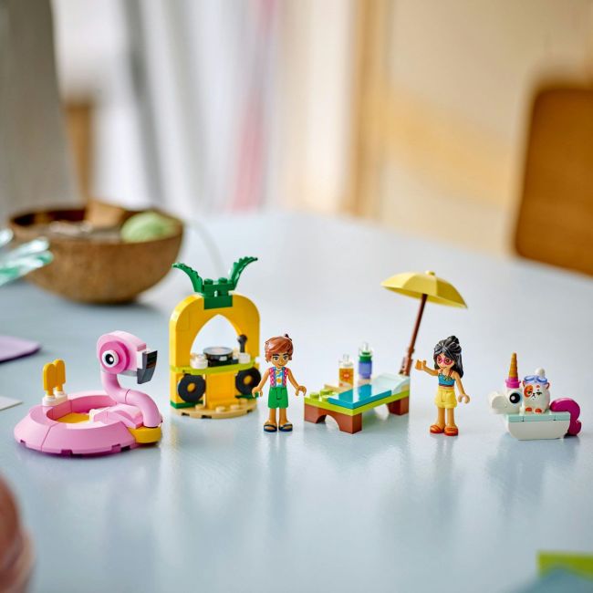 LEGO FRIENDS PETRECERE LA PISCINA CU UNICORNUL SI FLAMINGO 42658 VIVLEGO42658