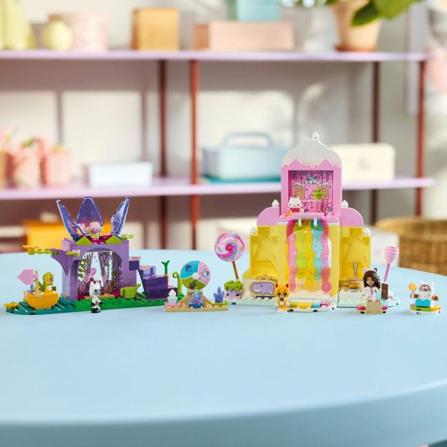 LEGO GABBYS DOLLHOUSE FILMUL MUNTELE DE DULCIURI SI GRADINA LUI KITTY 11205 VIVLEGO11205