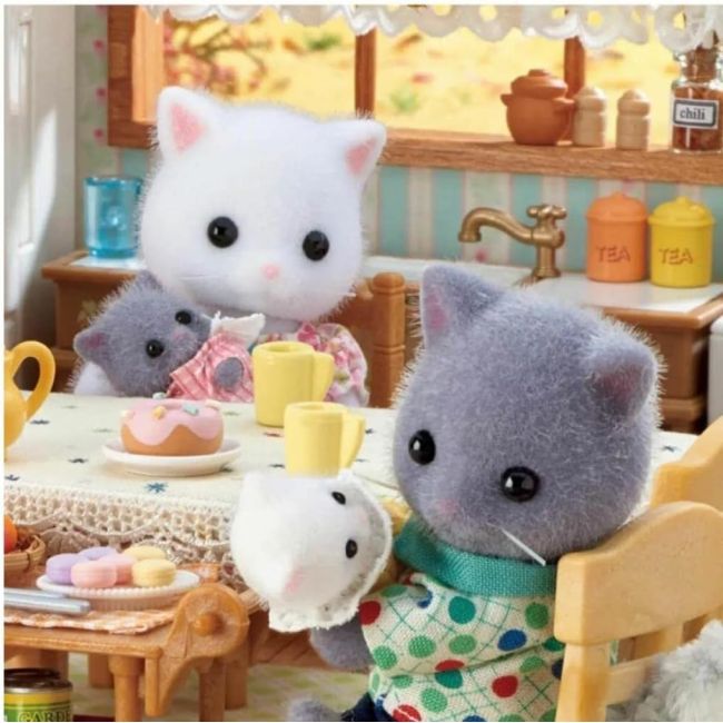 Figurine sylvanian families-familia pisicutelor persane sf5455