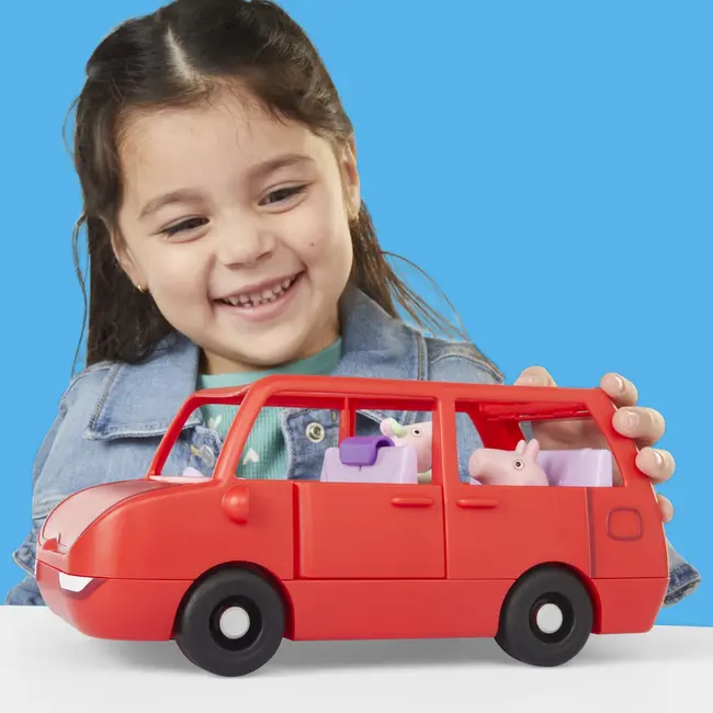 PEPPA PIG MASINA FAMILIEI PEPPA CU FIGURINE VIVG0541