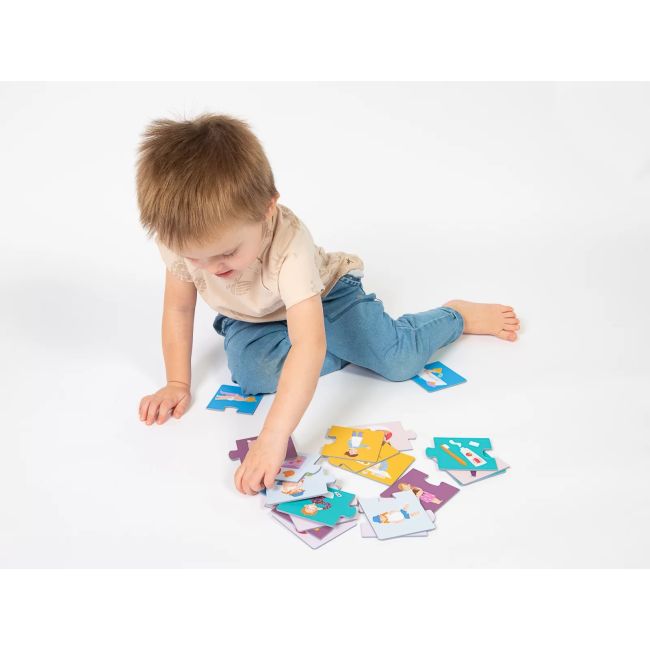 Joc educational pentru copii, Puzzle Trio cu Rutine zilnice, KuKiKuk Efko, 8 perechi, 24 piese mari, carton gros, animatii colorate haioase, varsta 2-5 ani