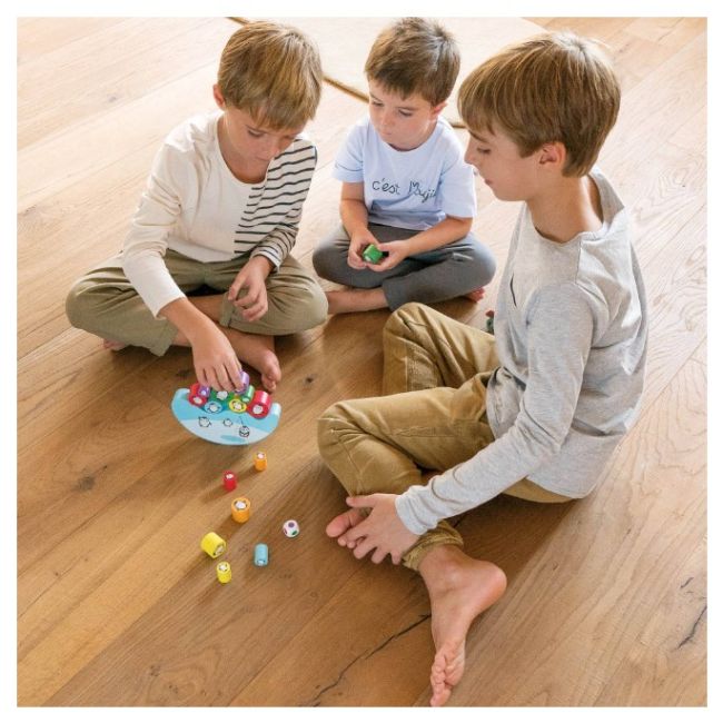 Joc educativ pinguini APLI - Balance, 16 piese