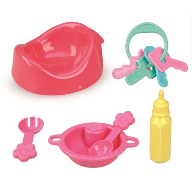 Papusa bebe 30 cm, cu salopeta haioasa inflorata si caciulita, cu accesorii mancare, jucarie zornaitoare si olita
