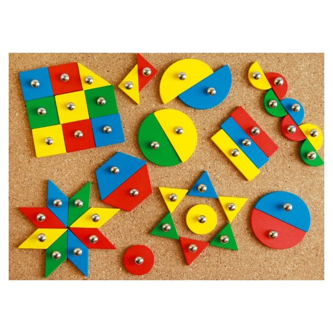 Set forme cu ciocan si cuie Lena, pentru copii, 72 piese din lemn, 9 forme imprimate si accesorii SOLLE65827