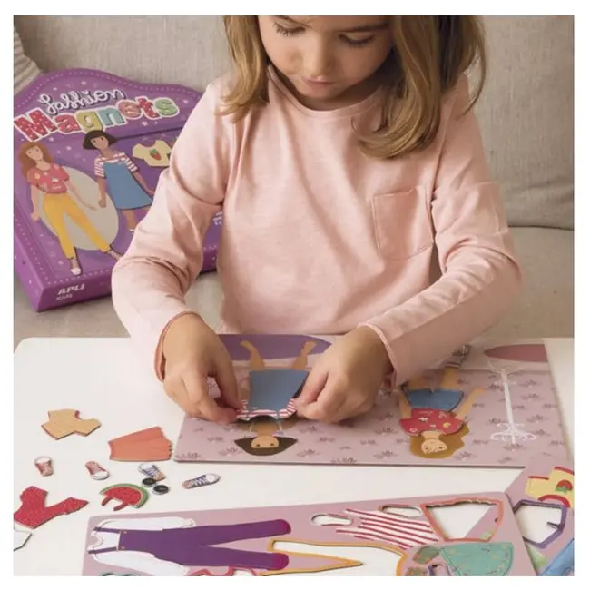 Joc magnetic APLI - Fashion, 42 piese