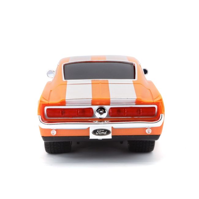 MAISTO MASINUTA CU TELECOMANDA 2.4GHz FORD MUSTANG GT 1967 SCARA 1 LA 24 VIVMST81520