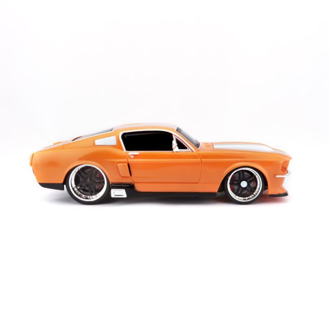 MAISTO MASINUTA CU TELECOMANDA 2.4GHz FORD MUSTANG GT 1967 SCARA 1 LA 24 VIVMST81520