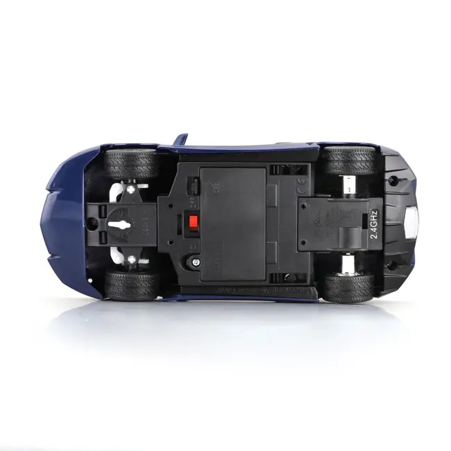 MAISTO MASINUTA CU TELECOMANDA 2.4GHz LAMBORGHINI AVENTADOR COUPE SCARA 1 LA 24 VIVMST81522