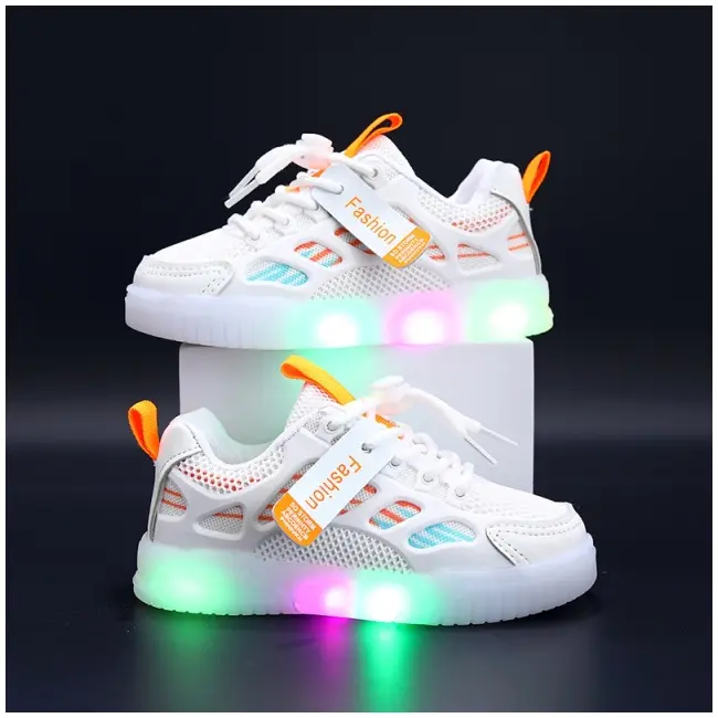 Adidasi albi cu dungi colorate si luminite md323-1-sa53