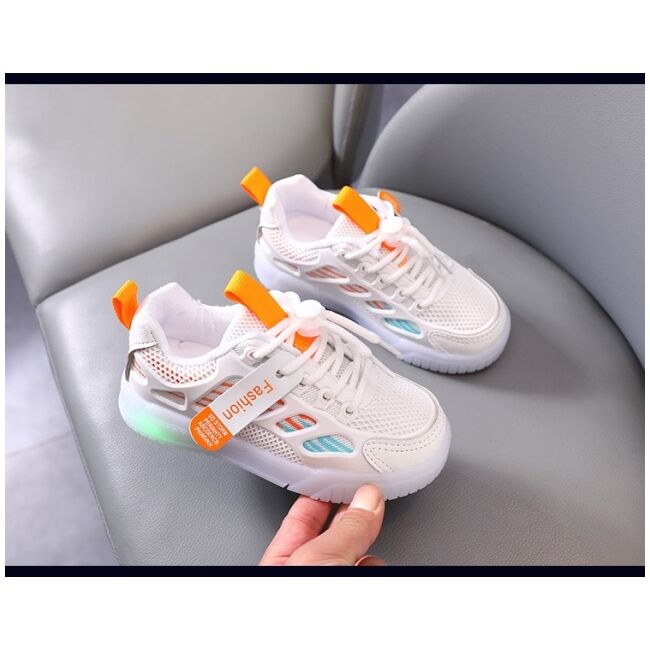 Adidasi albi cu dungi colorate si luminite md323-1-sa53