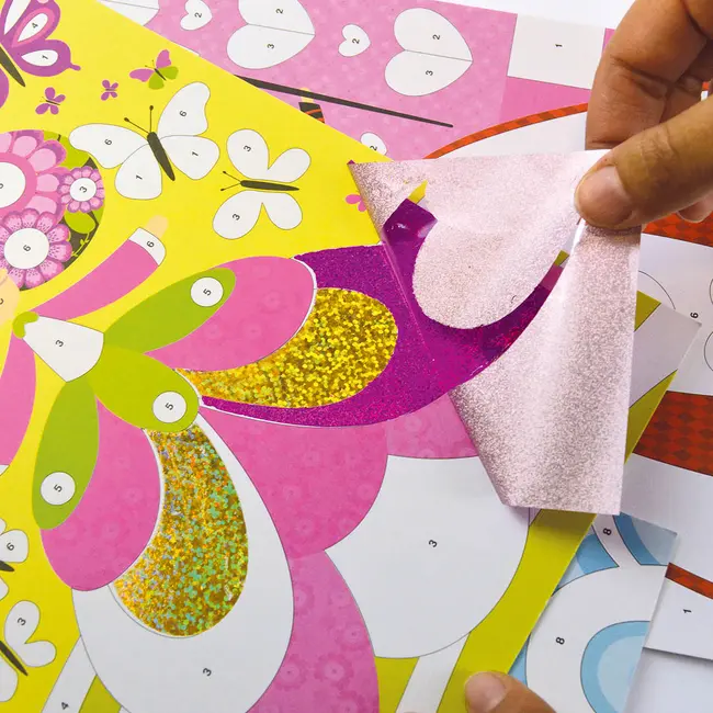 Joc creativ cu atocolante metalizate, APLI, tema Printese BPTCAL015267