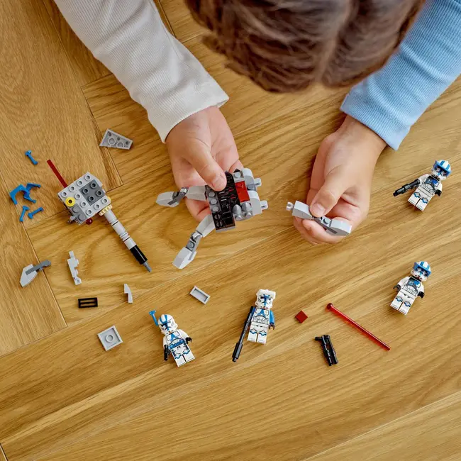 LEGO Star Wars, Pachet de lupta Clone Troopers, divizia 501, numar piese 119, varsta 6+ BPTCJUCLEGO75345