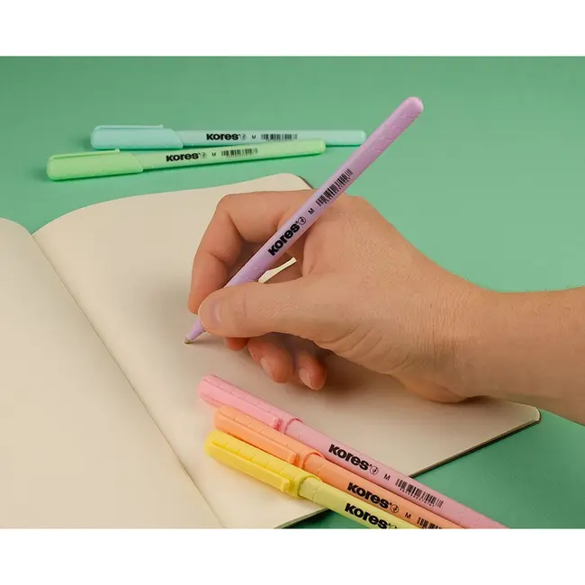 Set 6 pixuri fara mecanism Kores Korm, varf 1 mm, corp pastel, scriere albastra BPTCKS992529