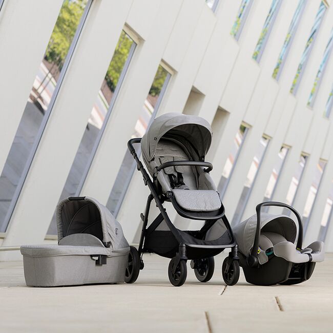Graco - carucior pentru copii multifunctional 3 in 1 near2me dlx ash (carucior near2me dlx + landou near2me dlx + scoica snuglite) bbbgt1910aaash000