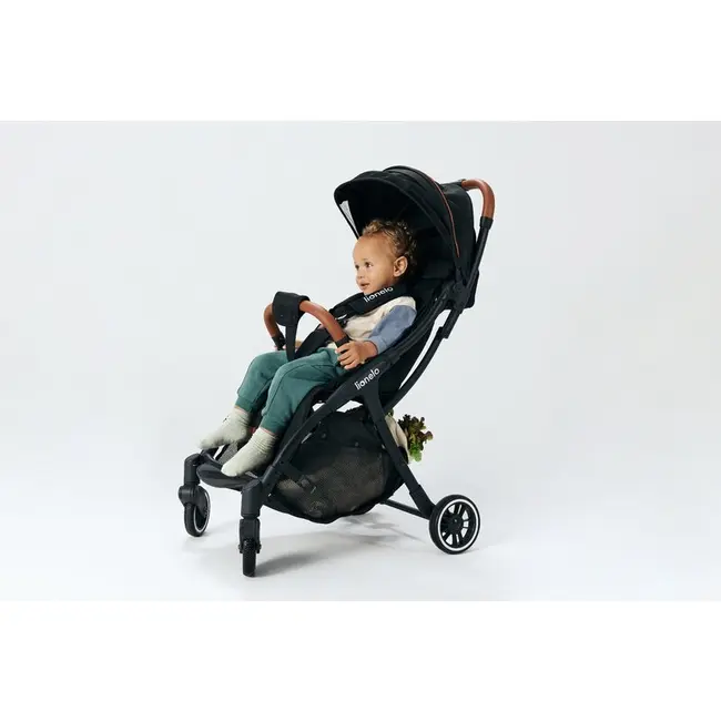 Carucior sport, Lionelo, Julie One, De la nastere, Greutate redusa, Cu accesorii, Cadru din aluminiu, 0-22 kg, Pliere compacta pentru avion, Conform cu standardele europene de securitate EN1888-1 si EN1888-2, Negru BYNLO-JULIE_ONE_BLACK