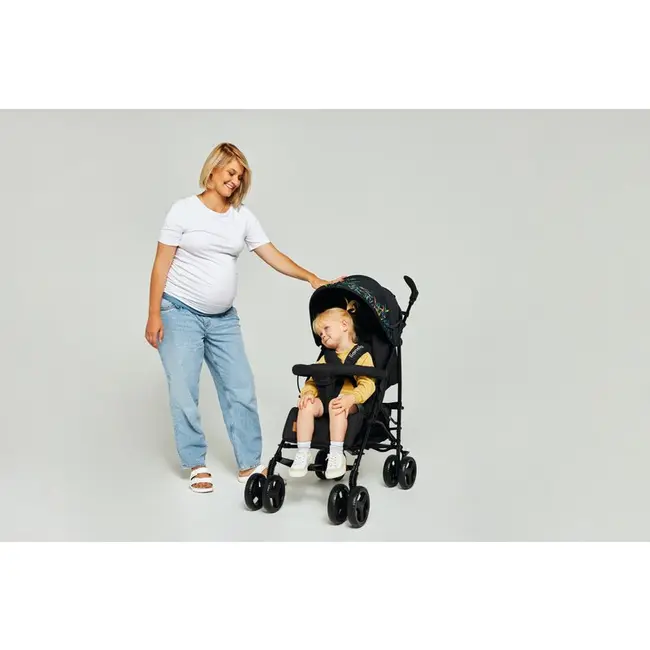 Carucior sport compact, Lionelo, Irma, Spatar reglabil in 4 pozitii, Suport picioare reglabil, Manere rotative, Pliere tip umbrela, 6- 36 luni, Pana la 15 kg, Conform cu EN1888-1:2018, Gri BYNLO-IRMA_GREY/DARKGREY