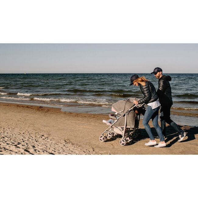 Carucior sport compact, Lionelo, Irma, Spatar reglabil in 4 pozitii, Suport picioare reglabil, Manere rotative, Pliere tip umbrela, 6- 36 luni, Pana la 15 kg, Conform cu EN1888-1:2018, Gri BYNLO-IRMA_GREY/DARKGREY