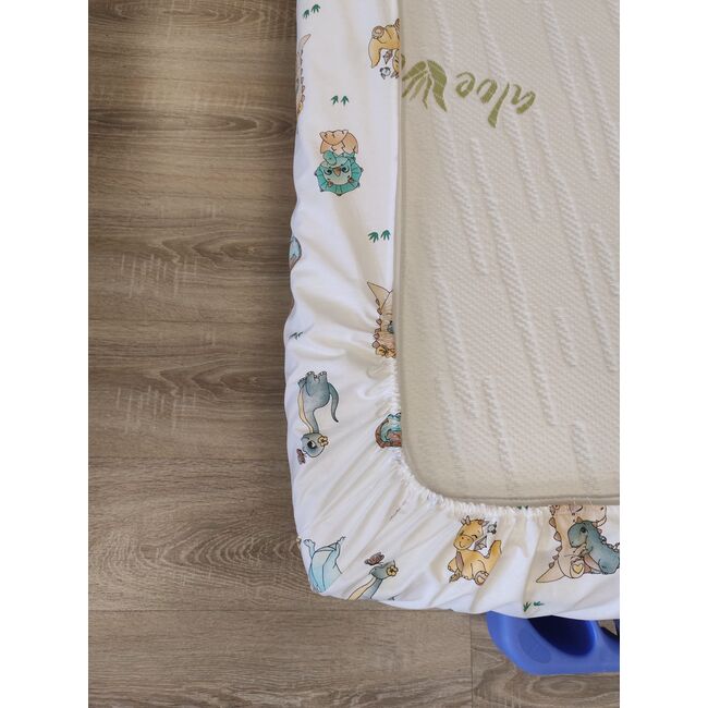 Cearsaf cu elastic din bumbac Amoras pentru patut/saltea de 120 x 70 cm - MDC12070A