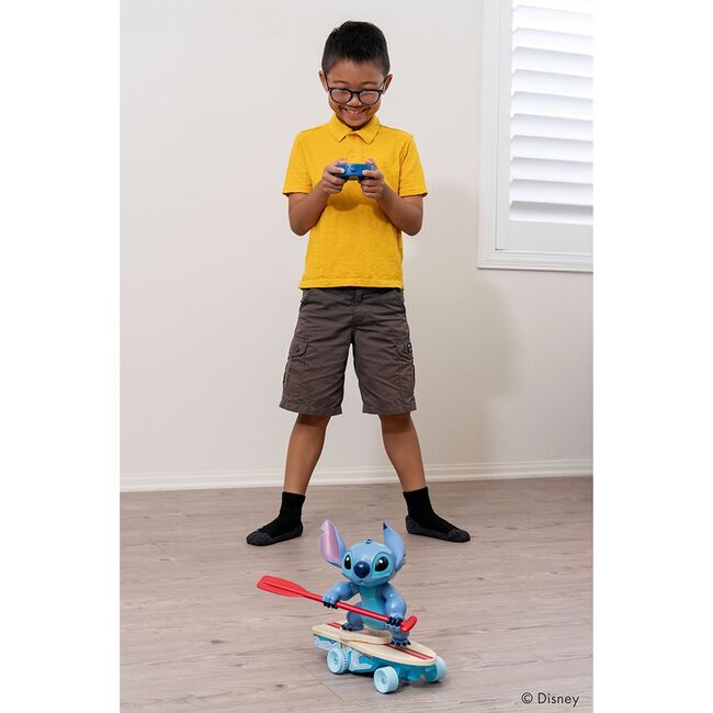 Masina Jada Toys Surfer Stitch 25 cm cu telecomanda HUBS9336064314R00