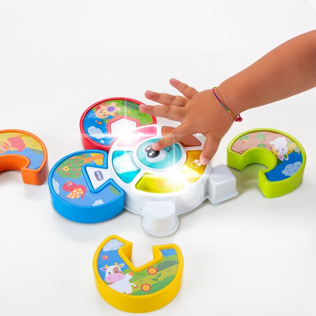 Centru muzical de activitati Chicco ghiceste animalutul, 12-36luni CHC10602-1