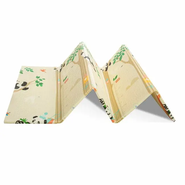 Covoras de joaca, Bocioland, Panda, Pliabil, Protectie impotriva loviturilor, Dimensiune mare, 180 x 150 cm, Cu Imprimeu pe ambele parti, Potrivit pentru utlizare atat in interior, cat si in exterior BYNBL128