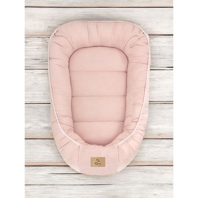 Cosulet bebelus, Qmini, Pentru dormit, Baby Nest 55 x 75 cm, Husa 100% muselina dubla, Material certificat Oeko Tex Standard 100, Powder Pink BYN6426972029872