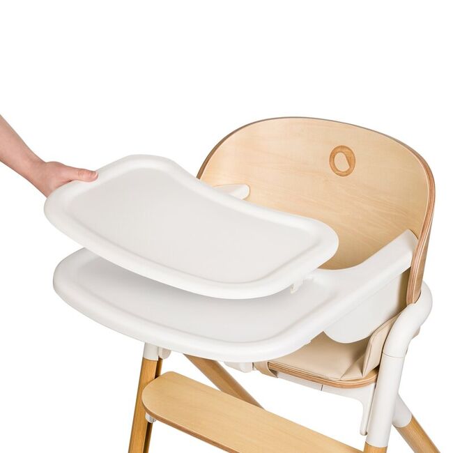 Scaun de masa multifunctional Celia, Lionelo, Din lemn de fag, 6 luni- adult, Reglabil pe inaltime, Spatar lat, Sezut ergonomic, Tavita silicon, Suport de picioare reglabil, Greutate maxima 90 Kg, Alb/Natural BYNLO-CELIA_WHITE_NATURAL_WOOD