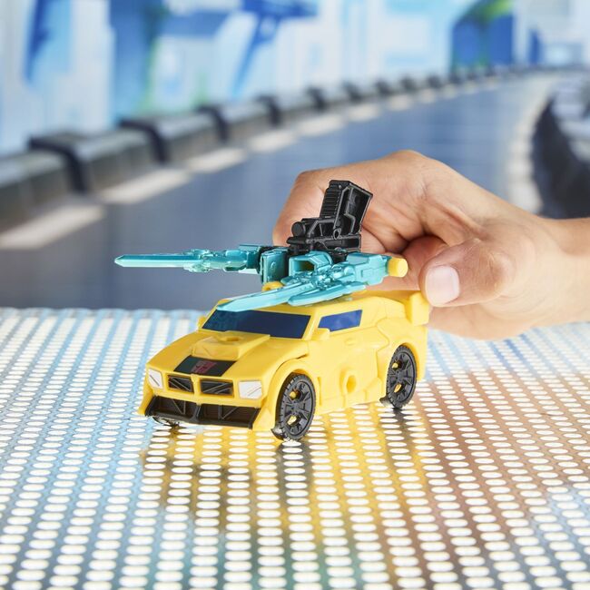 TRANSFORMERS CYBERWORLD ROBOT BUMBLEBEE BLINDAT TRANSFORMABIL VIVG0747_G1045